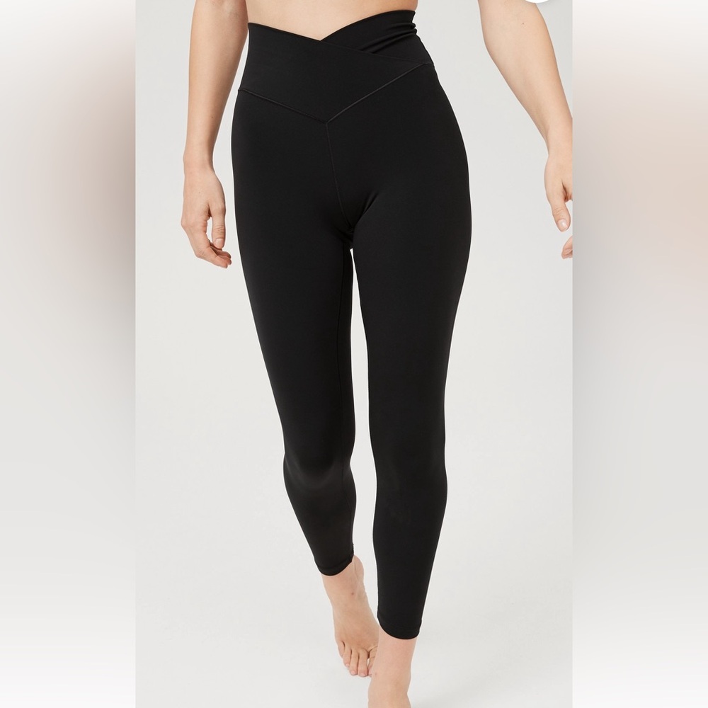 OFFLINE by Aerie Real Me High Waisted Crossover Legging